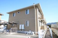 レーベンヒルズ C棟外観画像